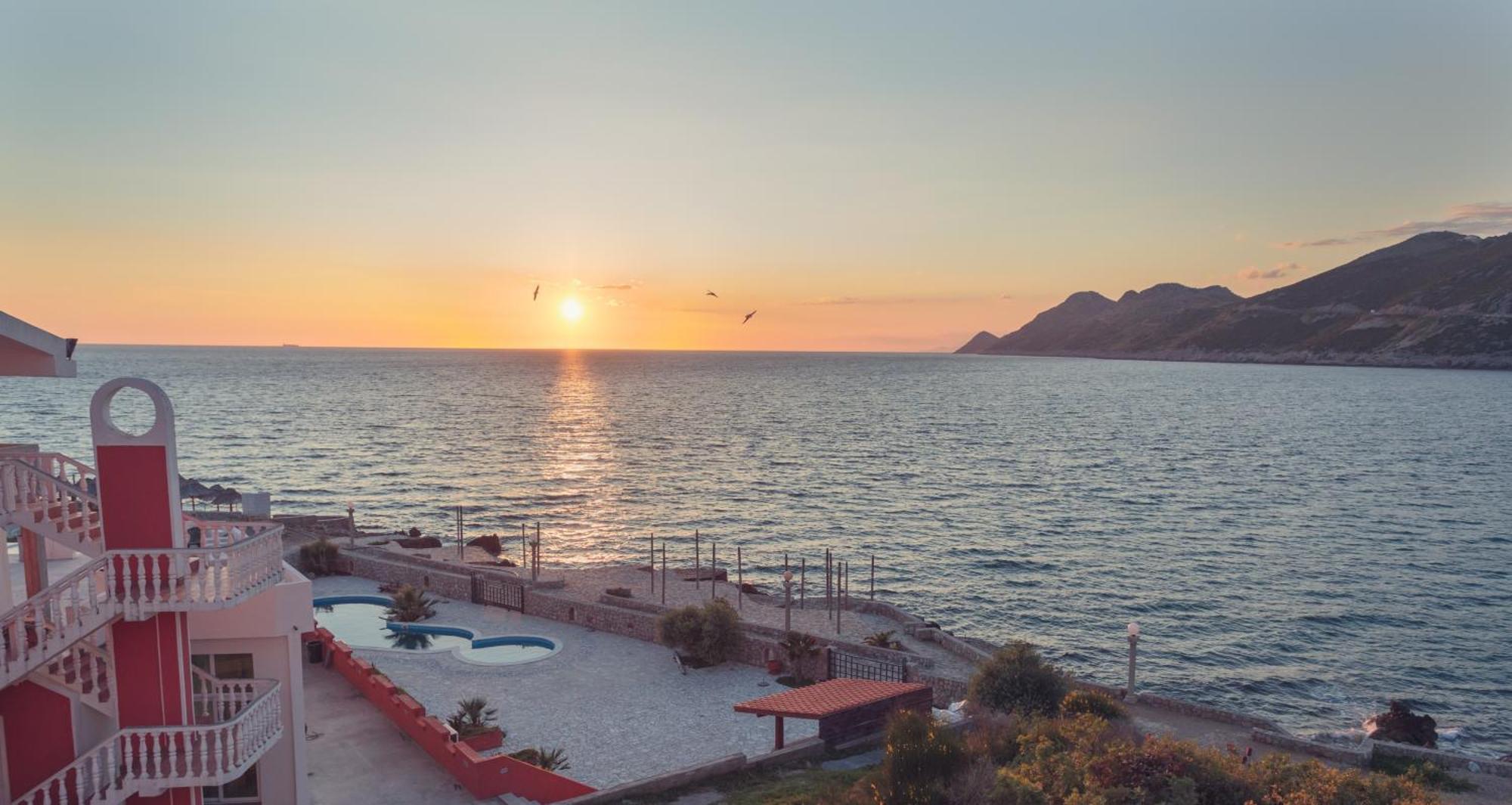 Apartments Atlantis Добра-Вода Экстерьер фото